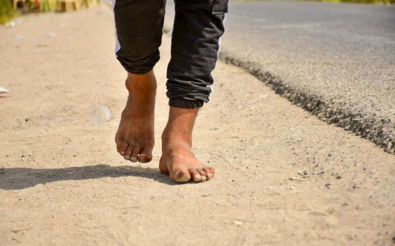 the-barefoot-life-benefits-of-walking-shoeless-closeup